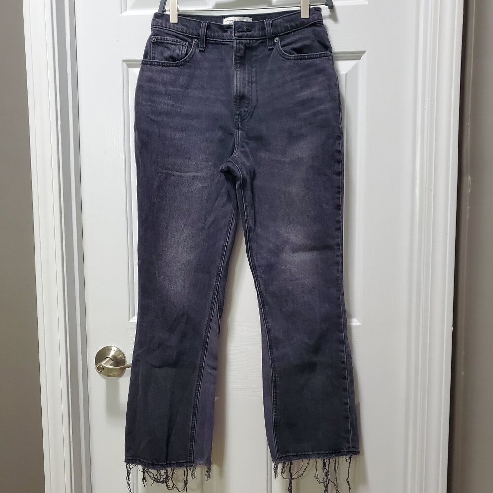 Abercrombie & Fitch The Kick Flare Ultra High-Rise Jeans | Size 28L